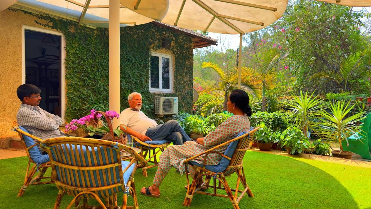 Peace Lily Cottage Karjat Exteriér fotografie